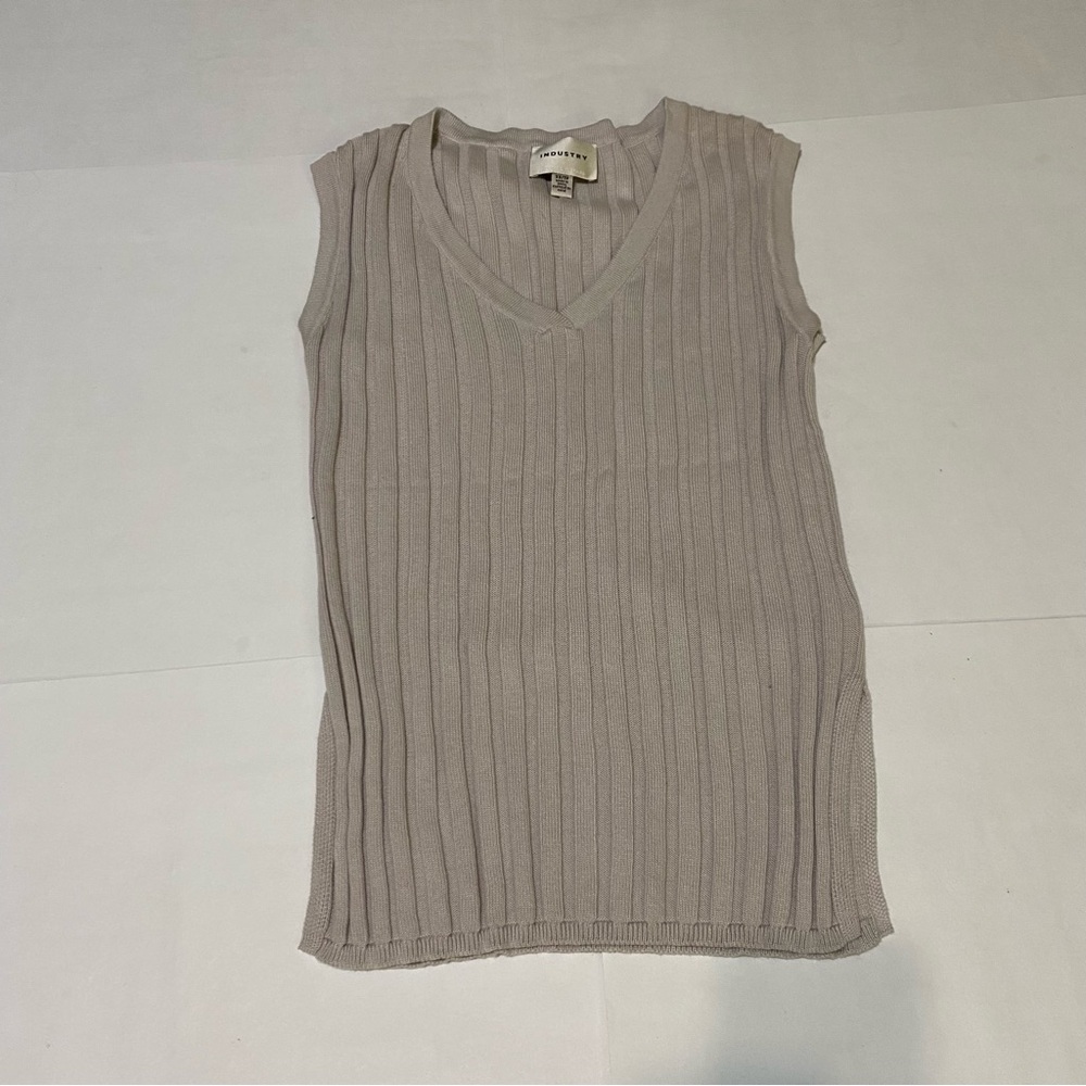 ⭐️ Industry Women's Beige Ribbed Sleeveless Top